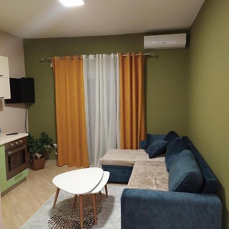 Lungomare Beach Apartments Vlora Kültér fotó