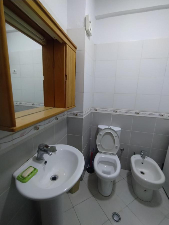 Lungomare Beach Apartments Vlora Kültér fotó