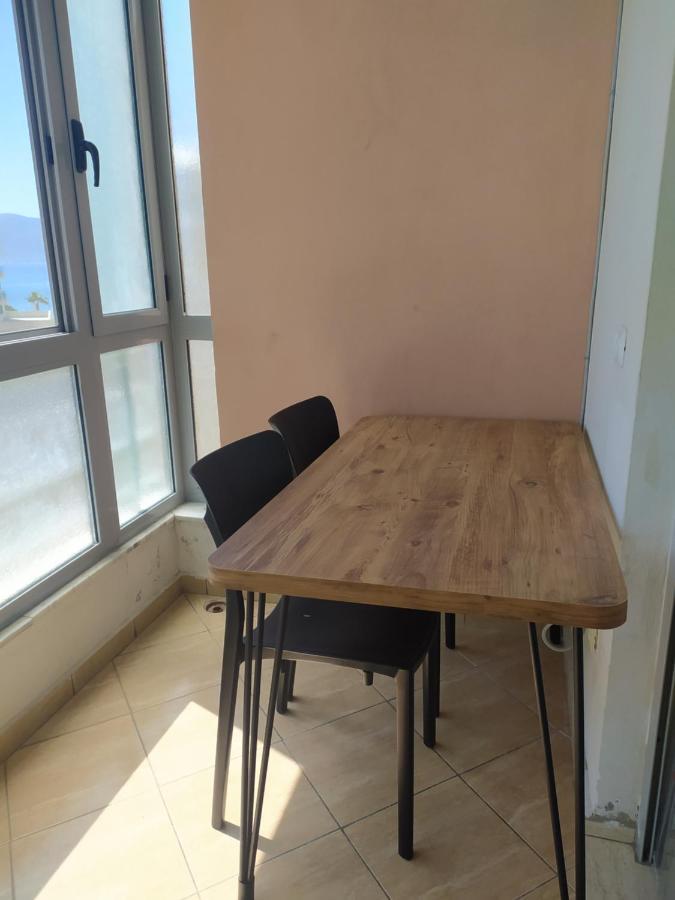 Lungomare Beach Apartments Vlora Kültér fotó