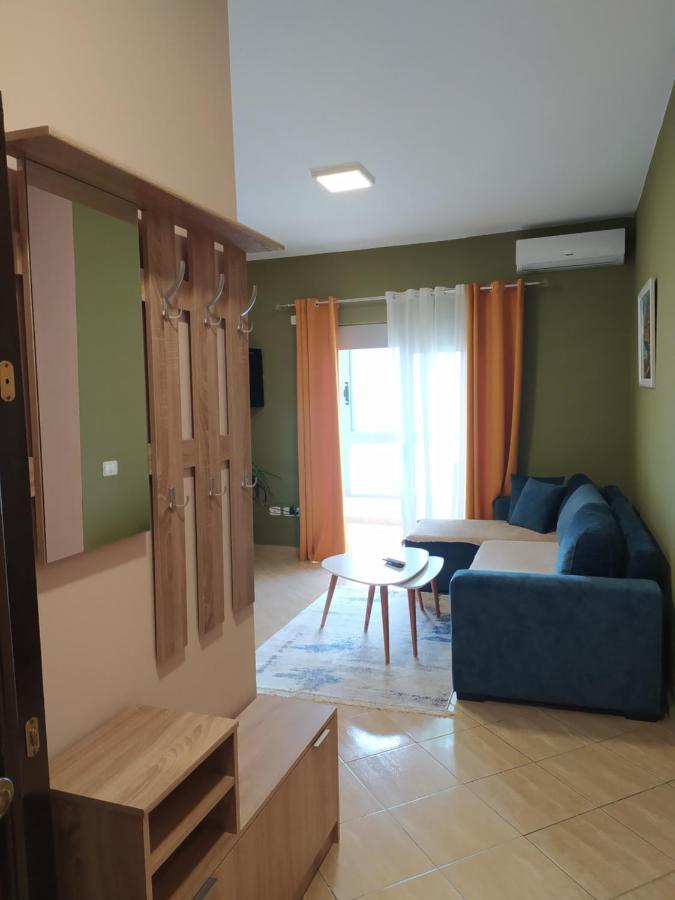 Lungomare Beach Apartments Vlora Kültér fotó
